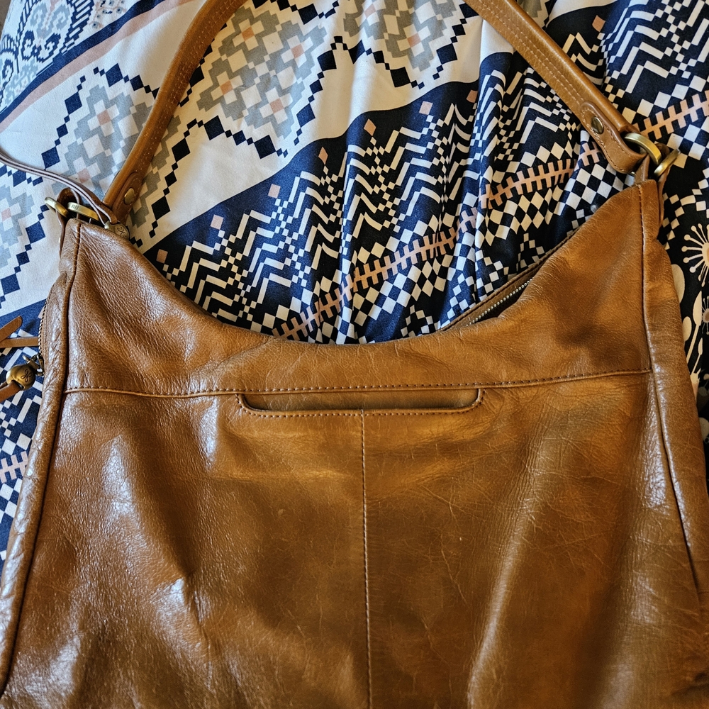 Hobo Brown Leather Shoulder Bag - Picture 5 of 14